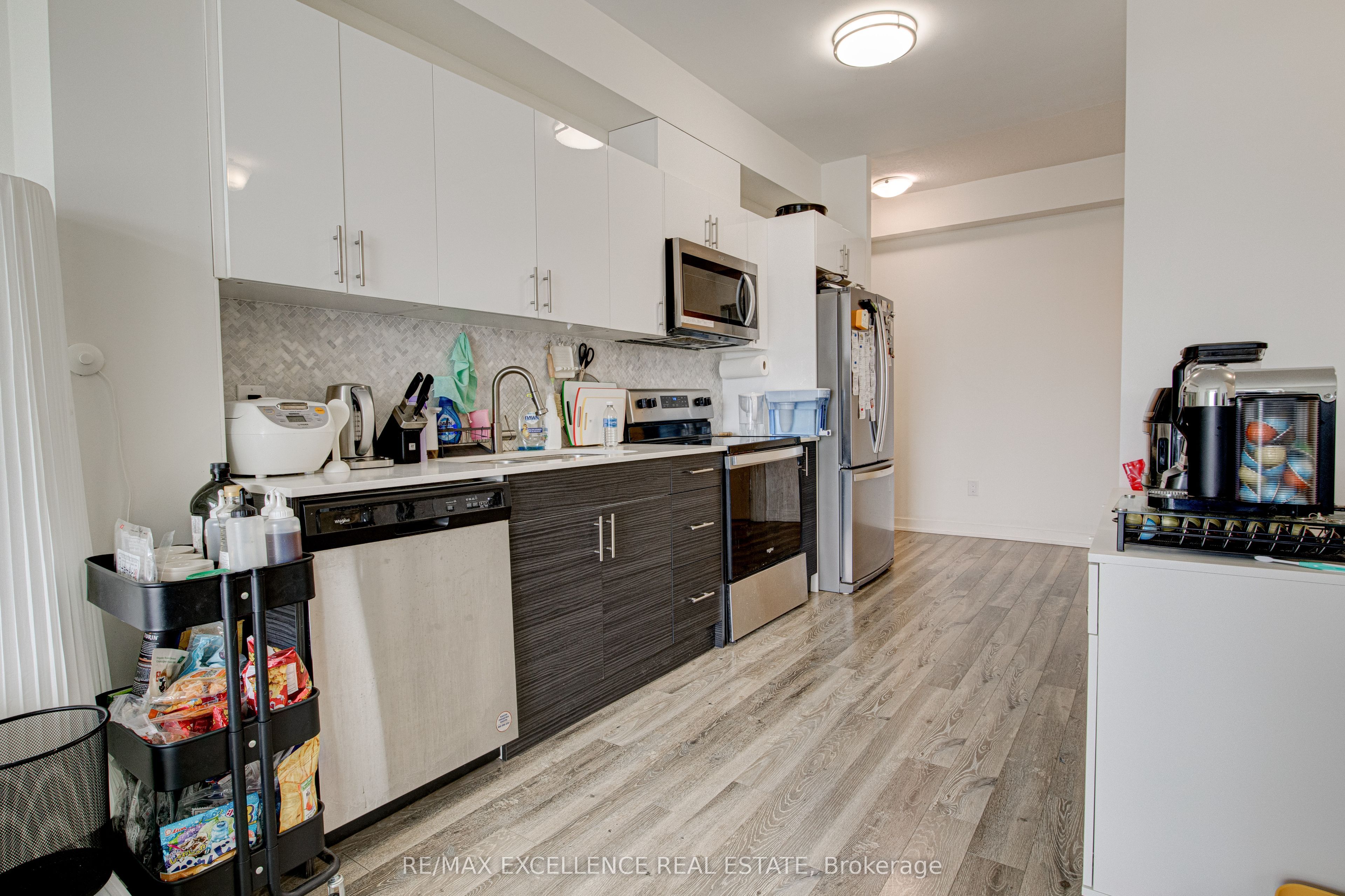 128 King Street N, #1402