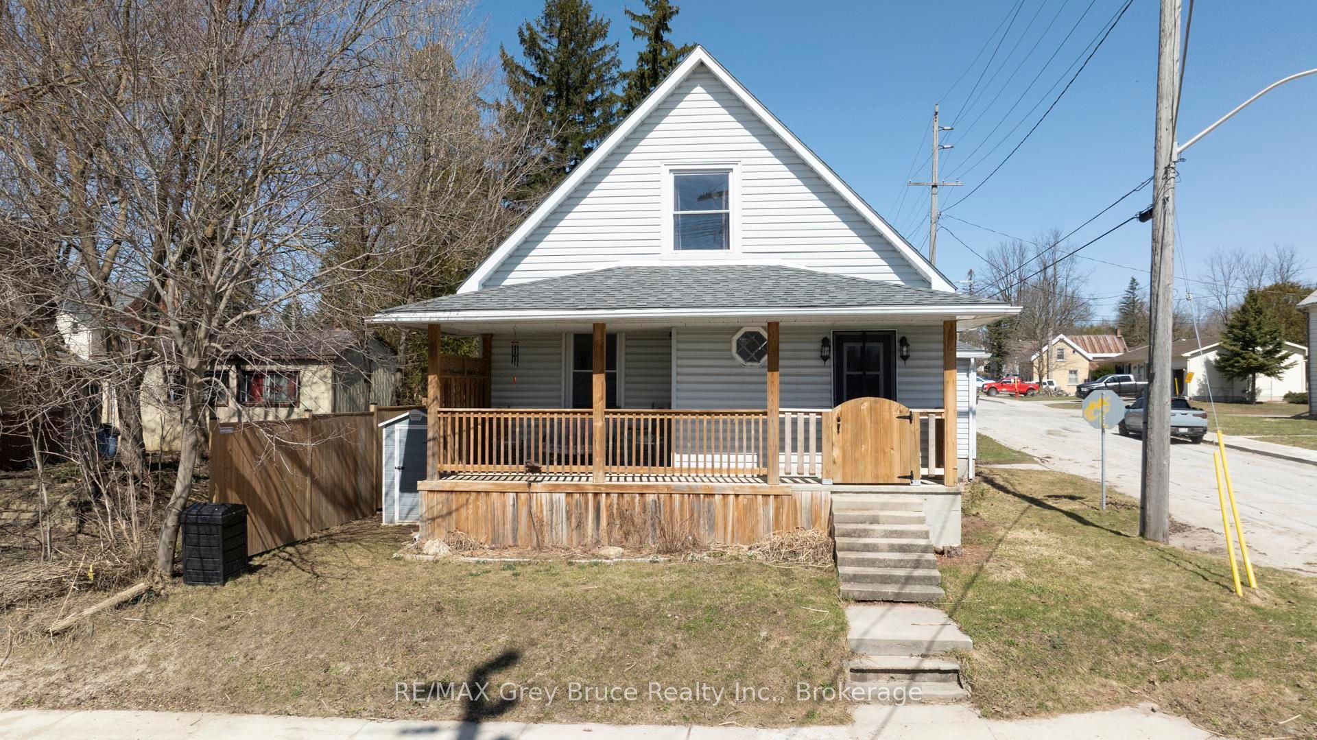 18 2nd Avenue NE Avenue, Arran-Elderslie, ON N0G 1L0