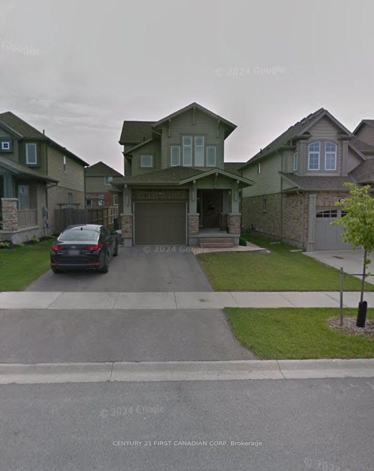 3208 Bayham
