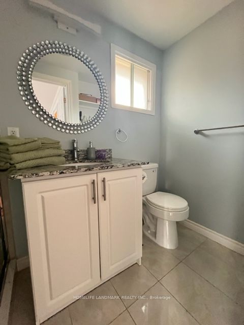 37 Croxley green Drive, Markham, ON L3R 3T5