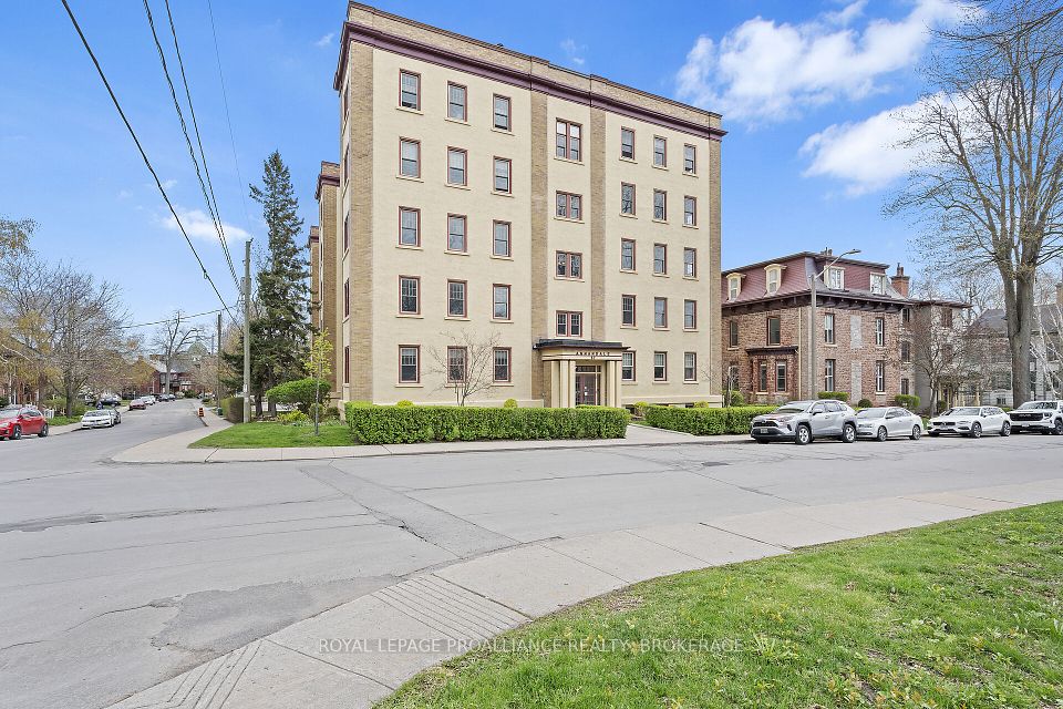 67 Sydenham