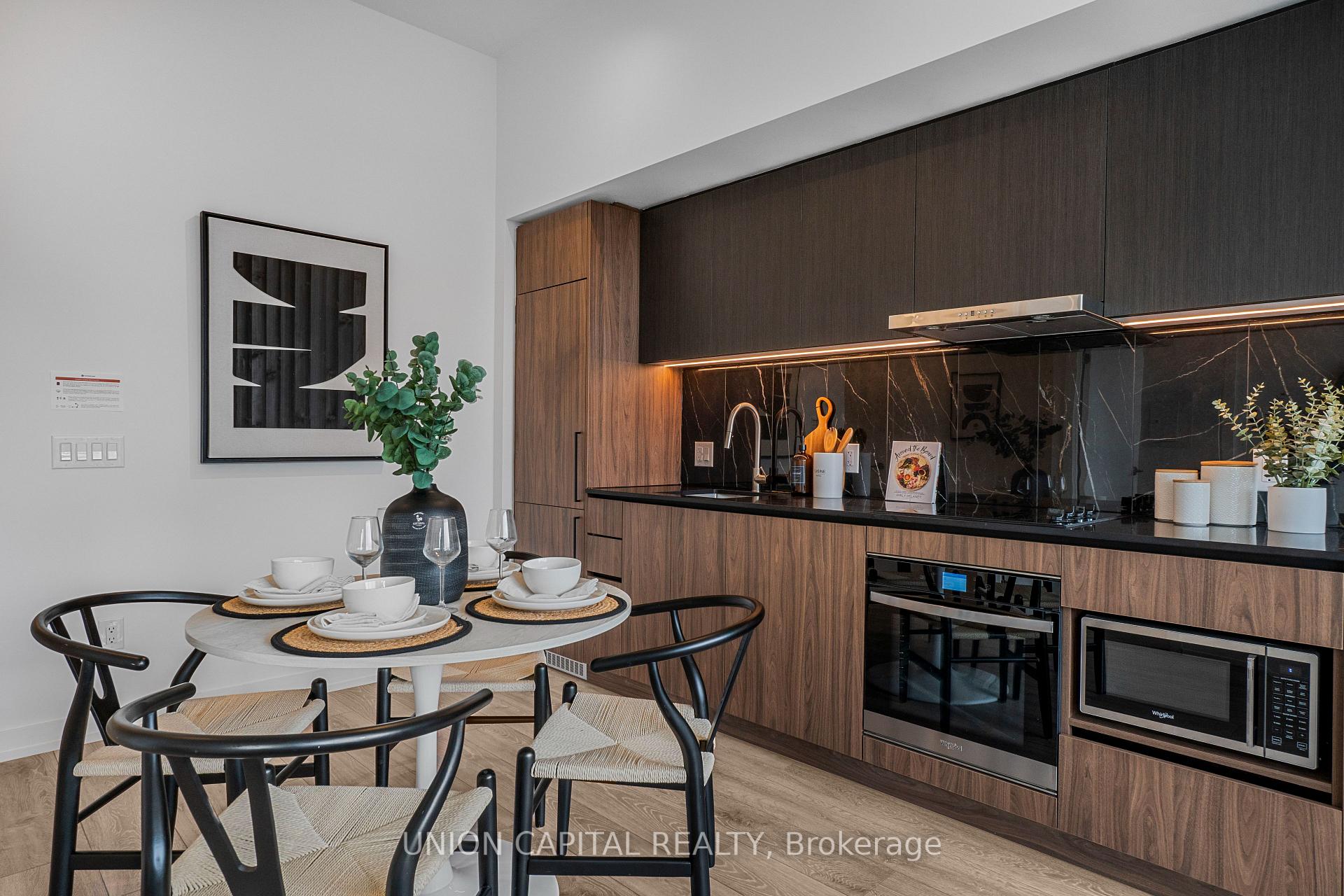 2 Bedrooms Condo at 1100 Sheppard, Toronto For sale