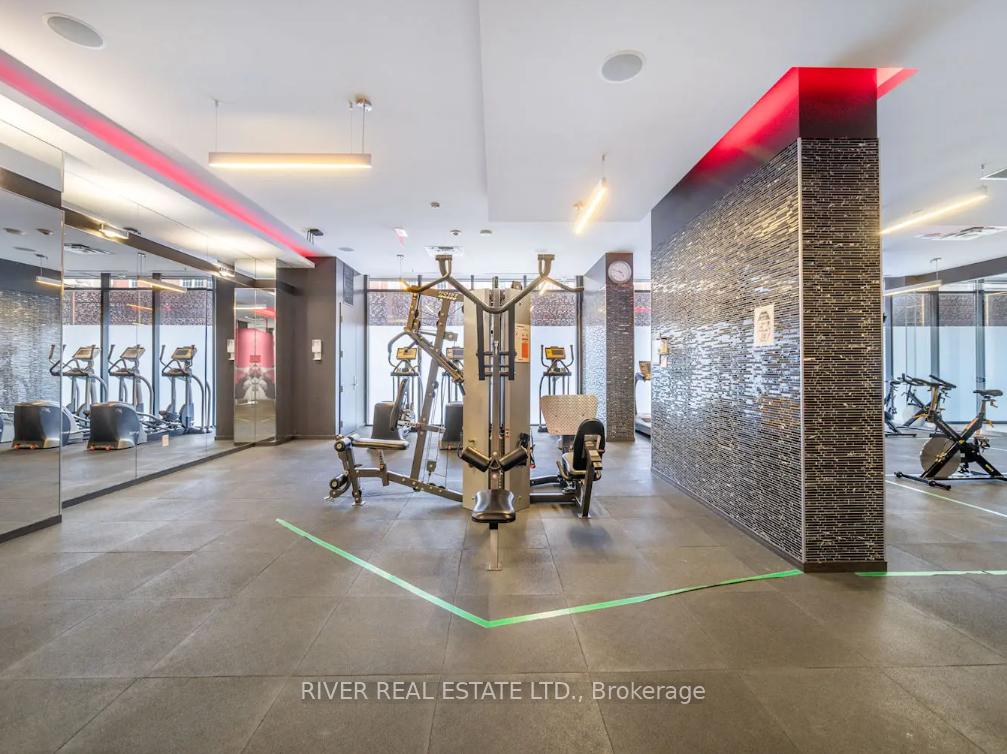 1 Bedroom Condo at 560 Front,  Toronto For sale