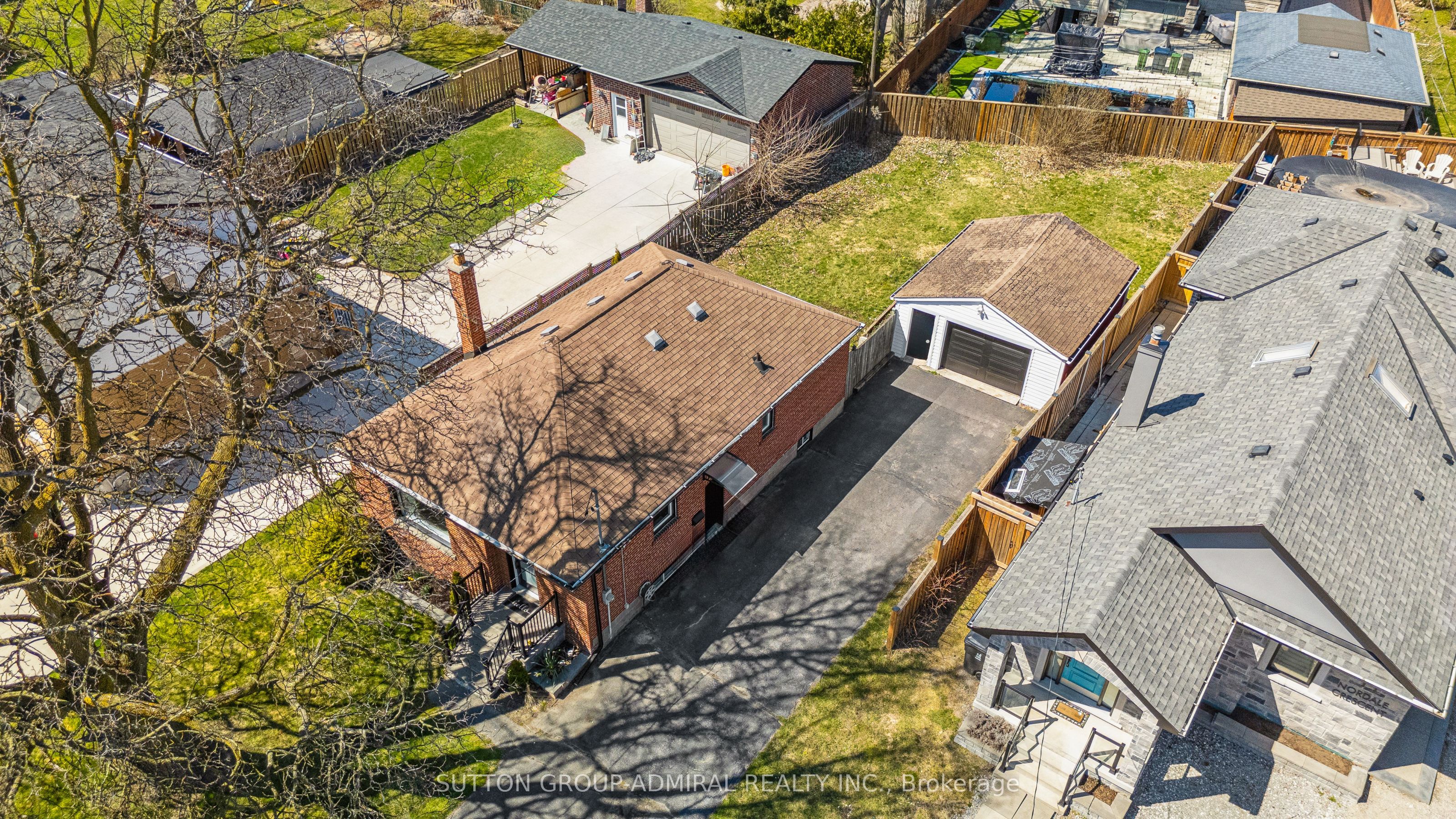 9 Nordale Crescent