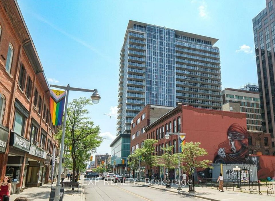 324 LAURIER