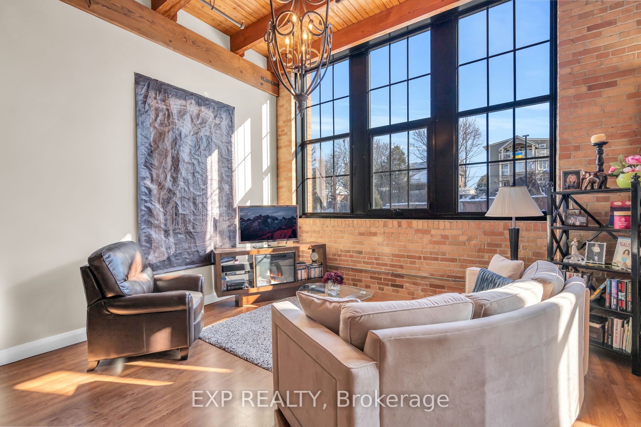 543 Timothy Street, #218