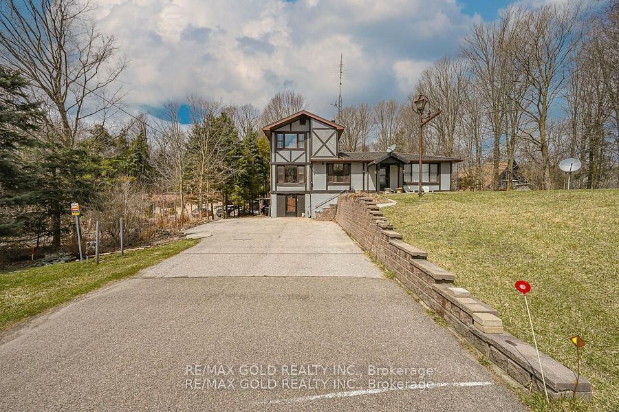 8726 Highway 9, New Tecumseth, ON L0G 1W0