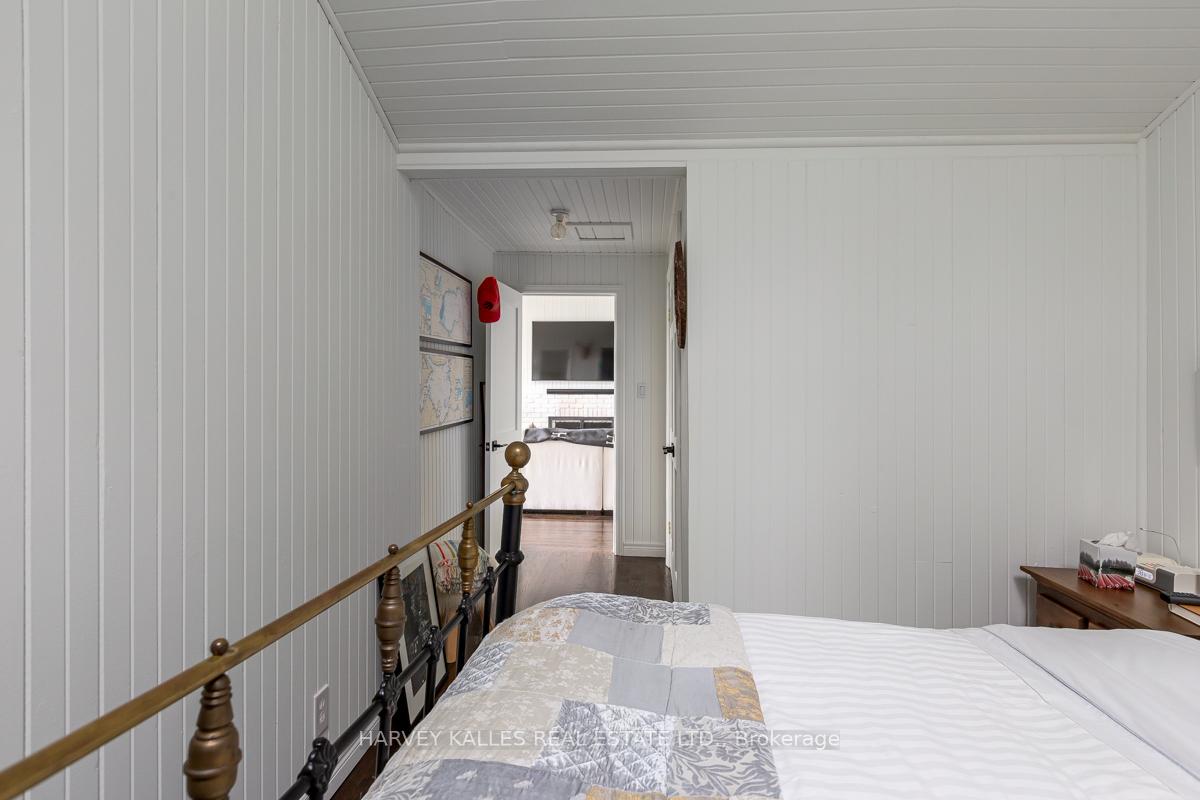 1375 Maple Road