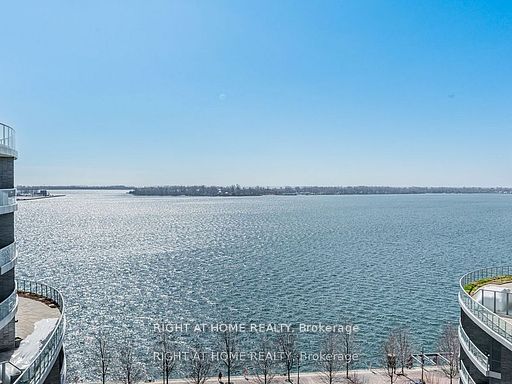 1 Edgewater Drive