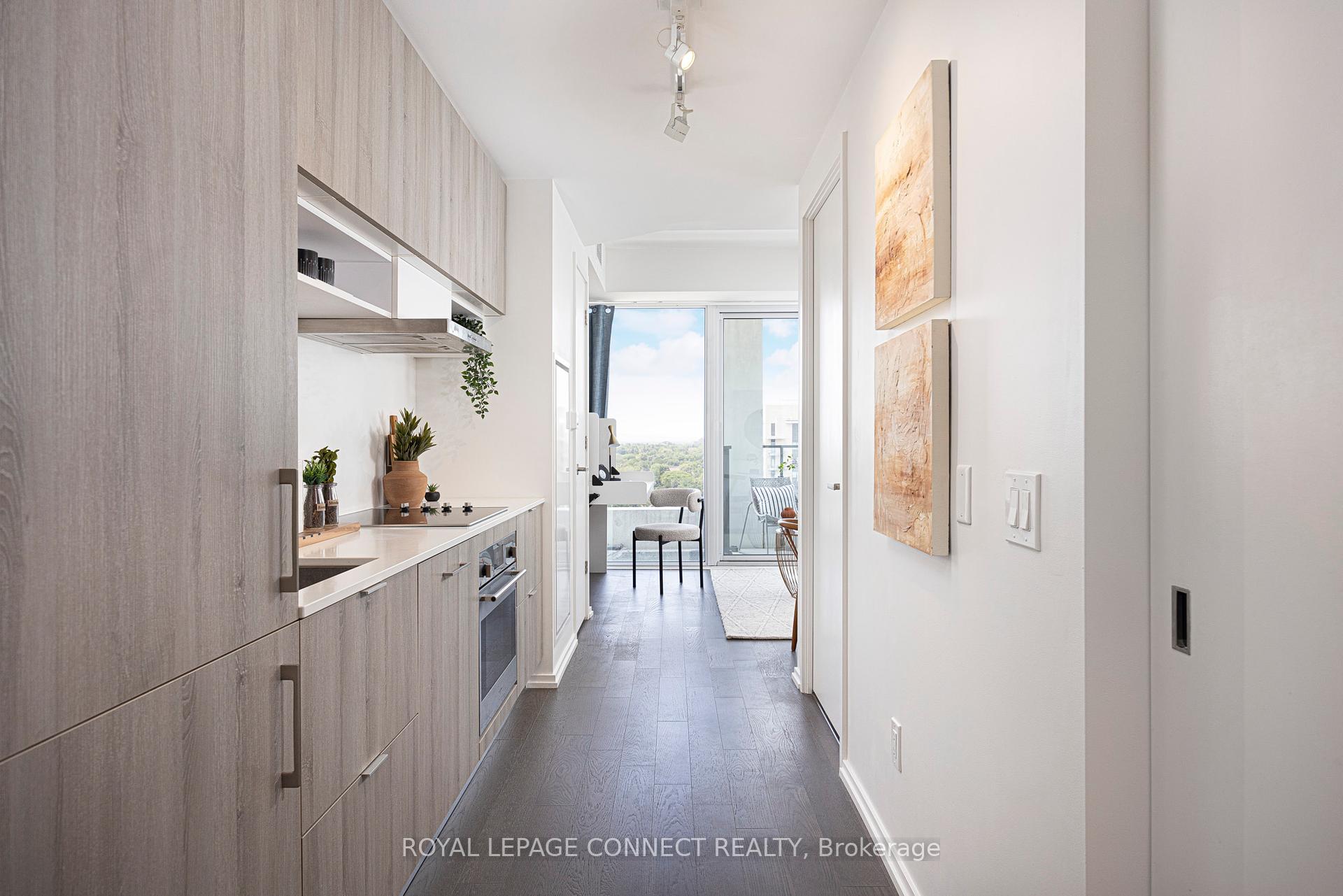 1 Bedroom Condo at 5 Soudan, Toronto For sale