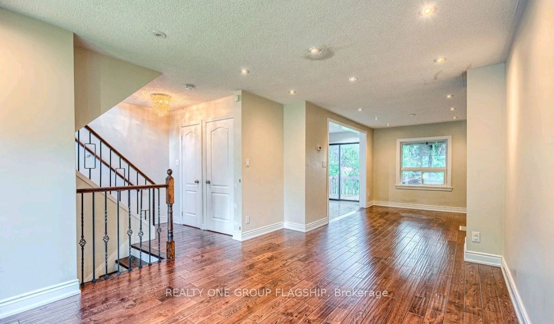 1420 Freeport Drive