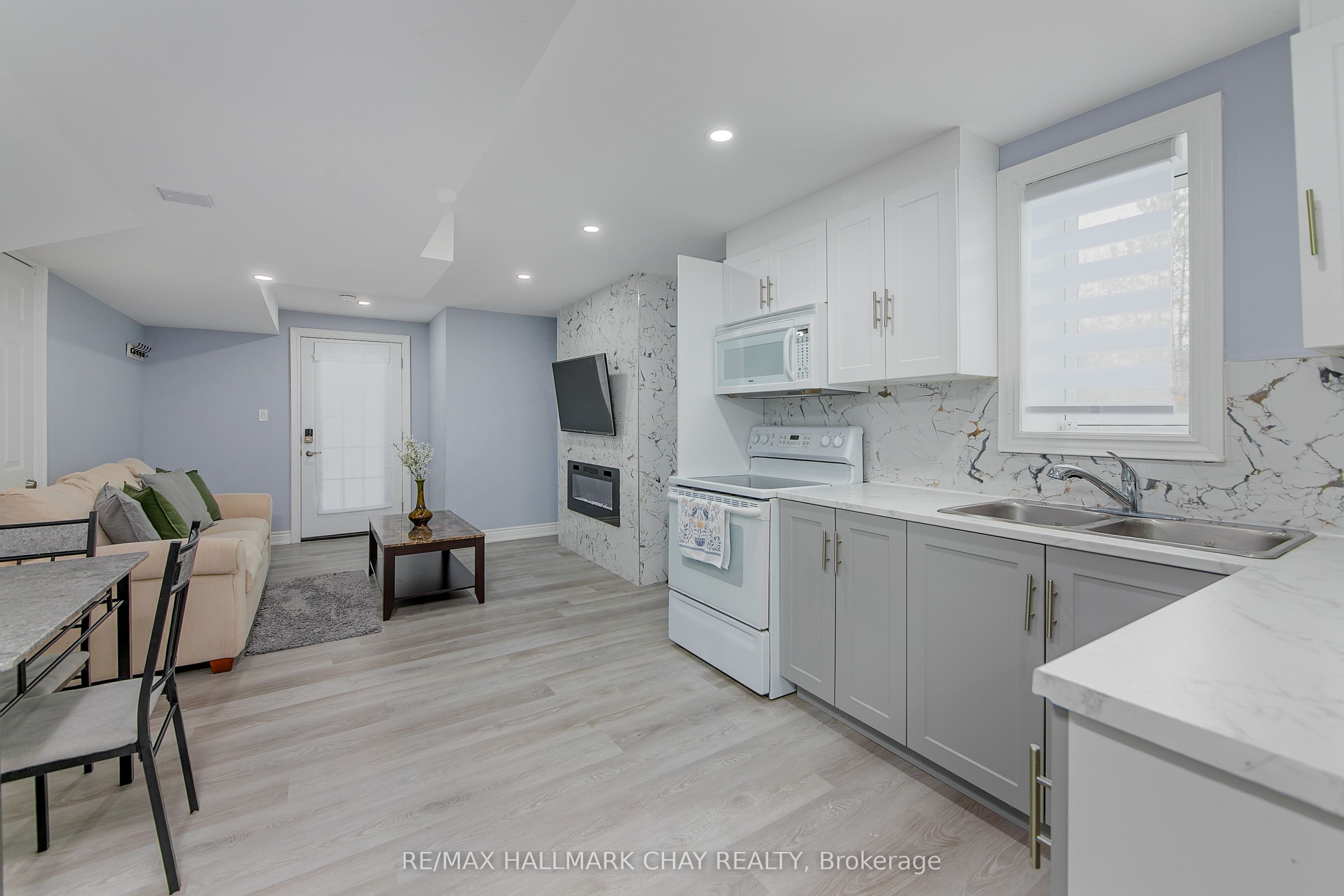 896 John Street, #B1