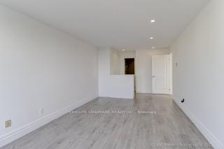 2 Bedrooms Condo at 175 Bamburgh, Toronto For sale