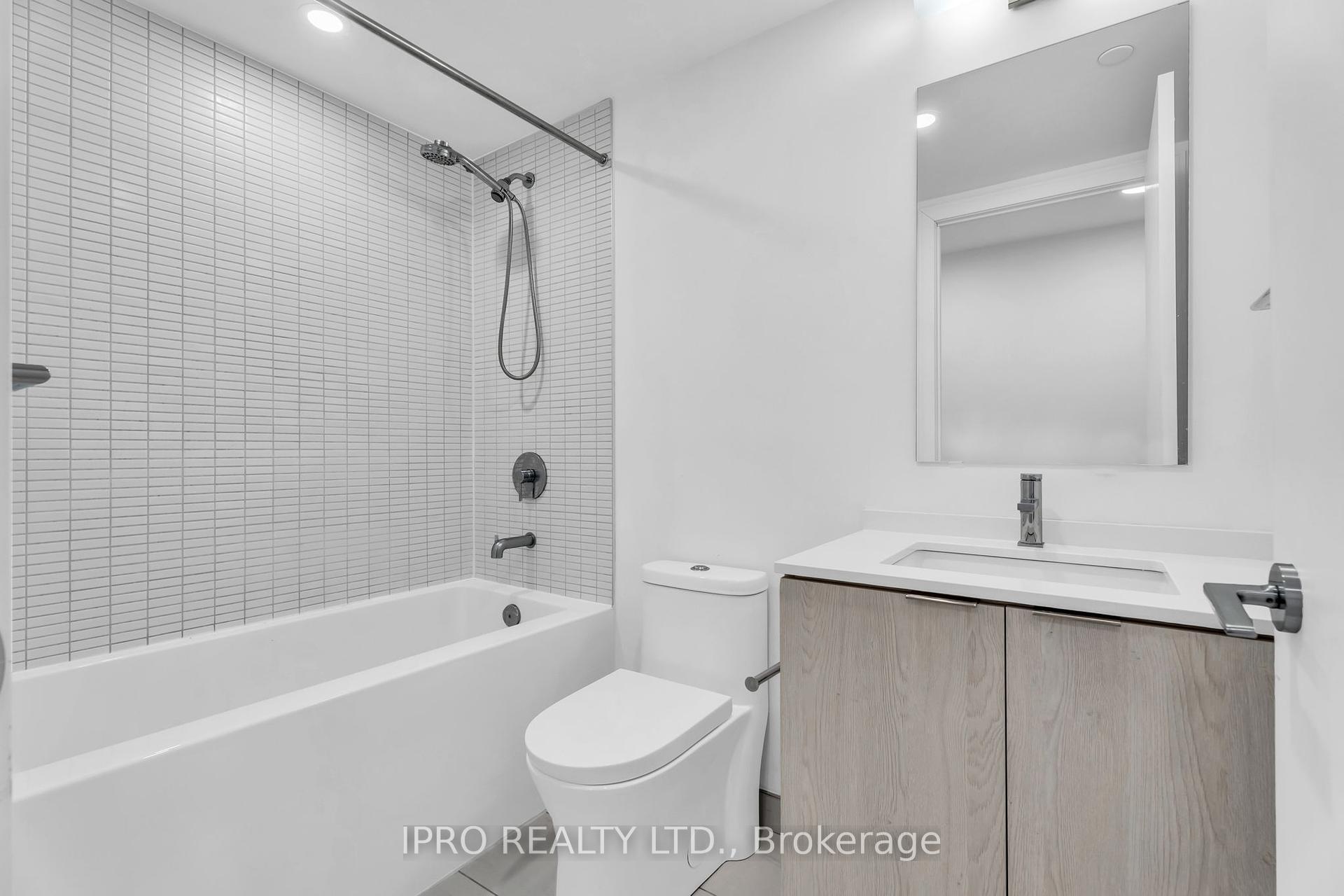 1 Bedroom Condo at 1 Jarvis, Hamilton For sale