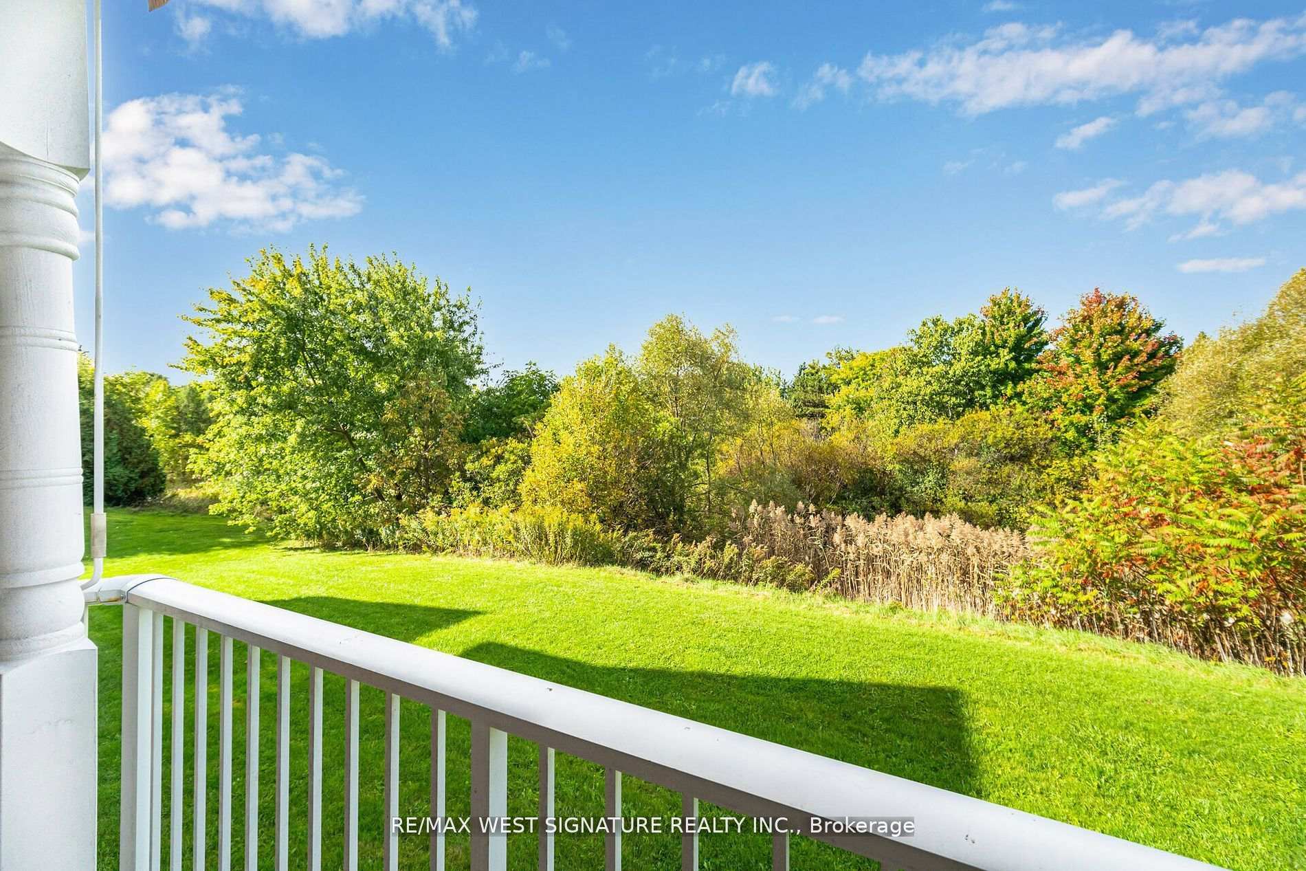 2 Bedrooms Condo at 75 Treelawn,  Vaughan For sale