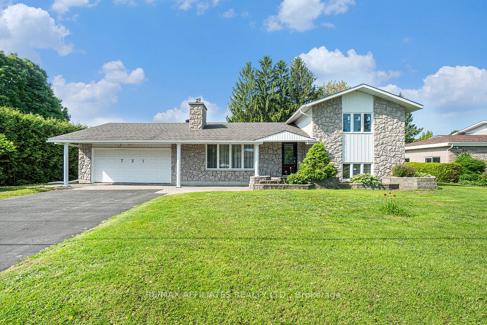751 Laval
