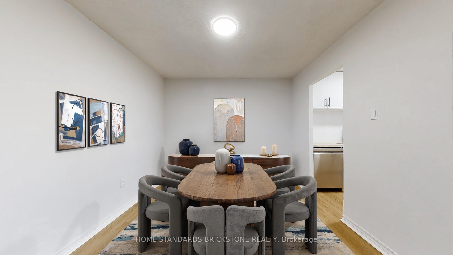 3 Bedrooms Condo at 205 Hilda, Toronto For sale