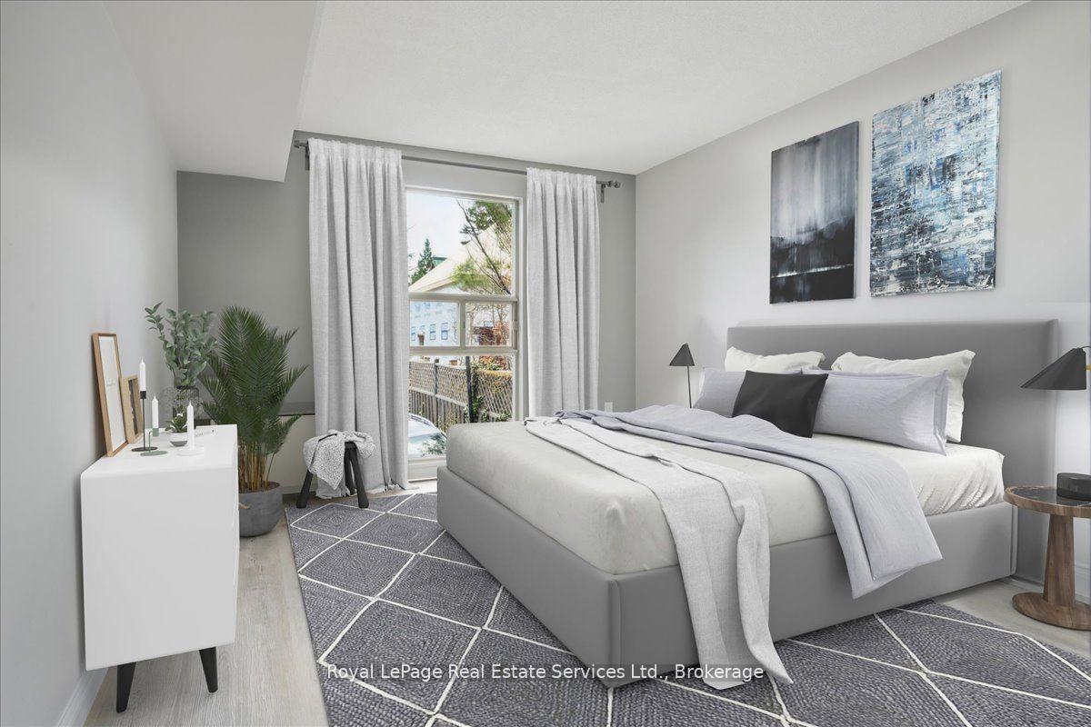 2 Bedrooms Condo at 162 REYNOLDS,  Oakville For sale