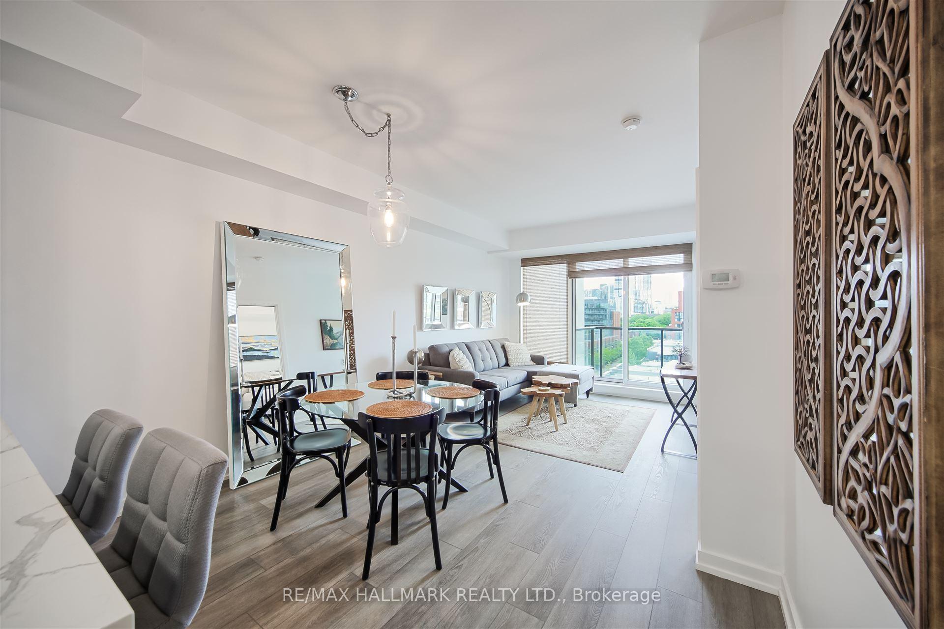 2 Bedrooms Condo at 260 Sackville, Toronto For sale