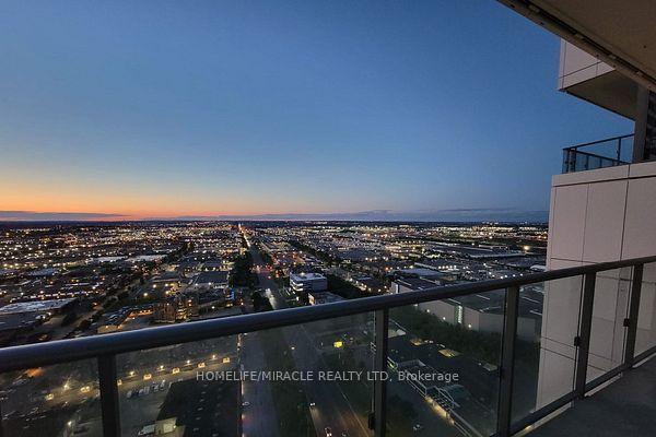 2 Bedrooms Condo at 7890 Jane, Vaughan For sale
