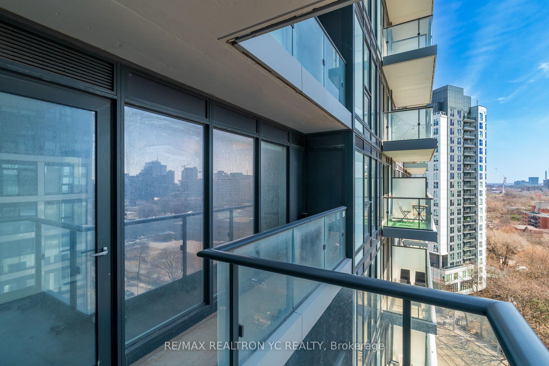 1 Bedroom Condo at 251 Jarvis,  Toronto For sale