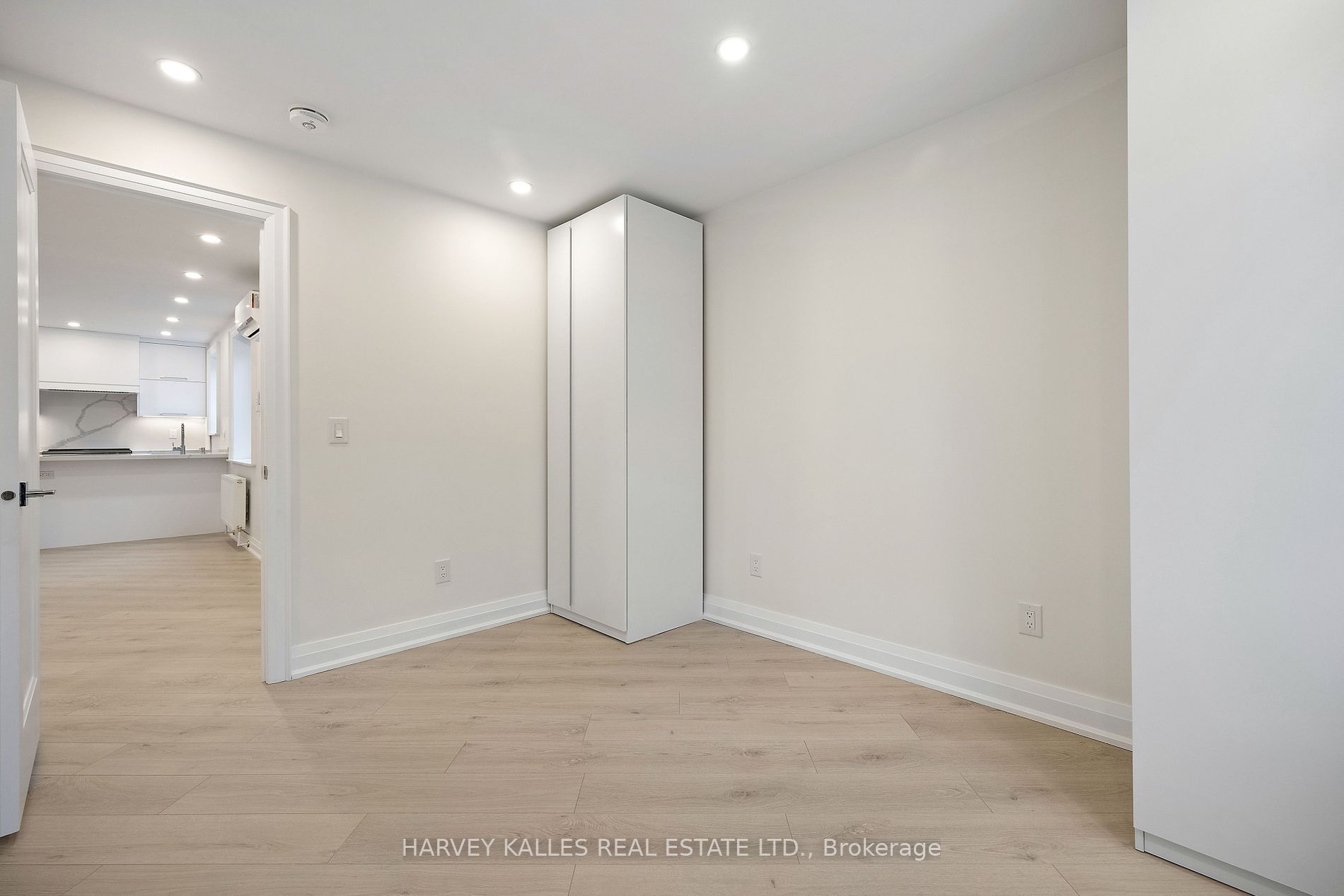 1006 Eglinton Avenue W Unit 2