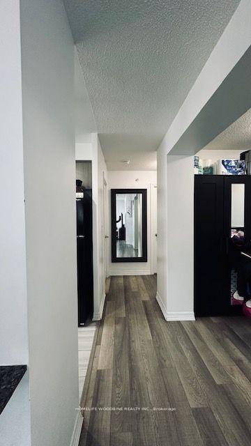 3 Bedrooms Condo at 80 Esther Lorrie, Toronto For sale