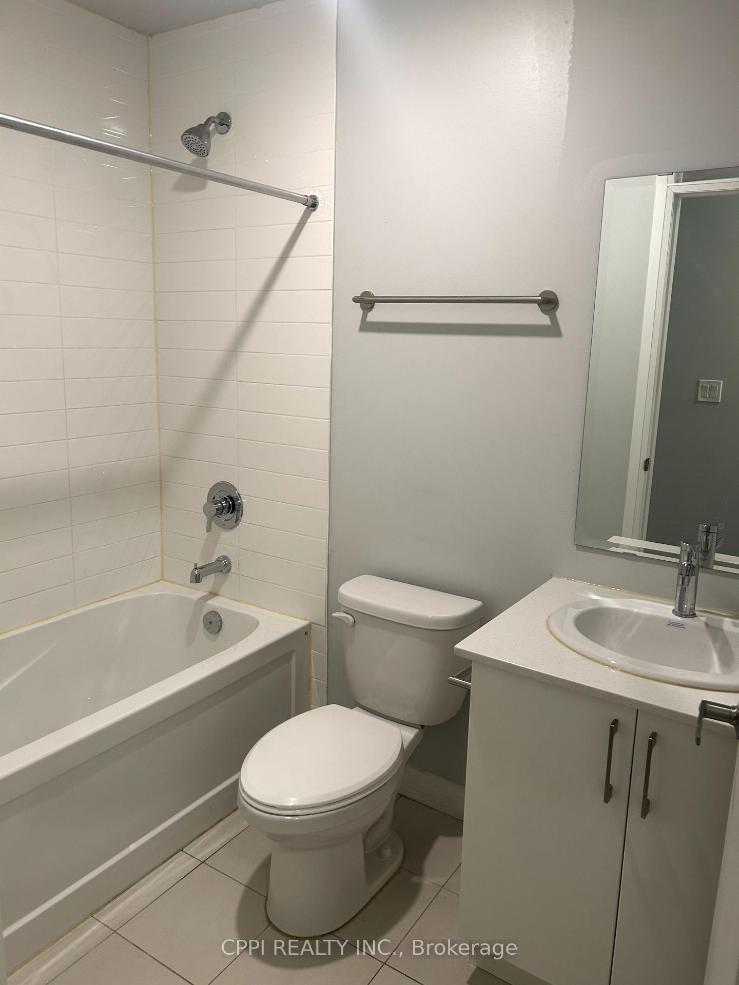 2 Bedrooms Condo at 402 The East Mall,  Toronto For sale