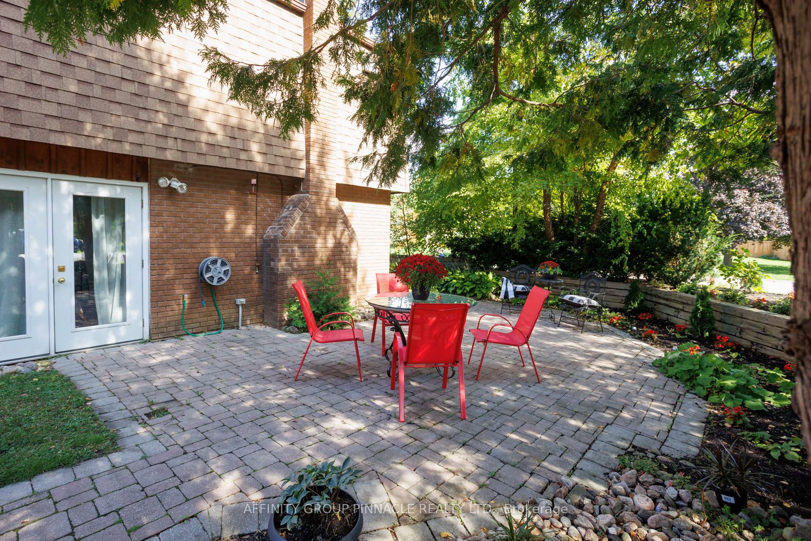 1 Hopkins Road