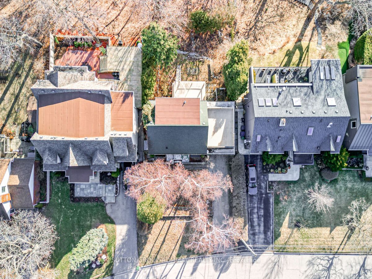 21 Fenwood Heights