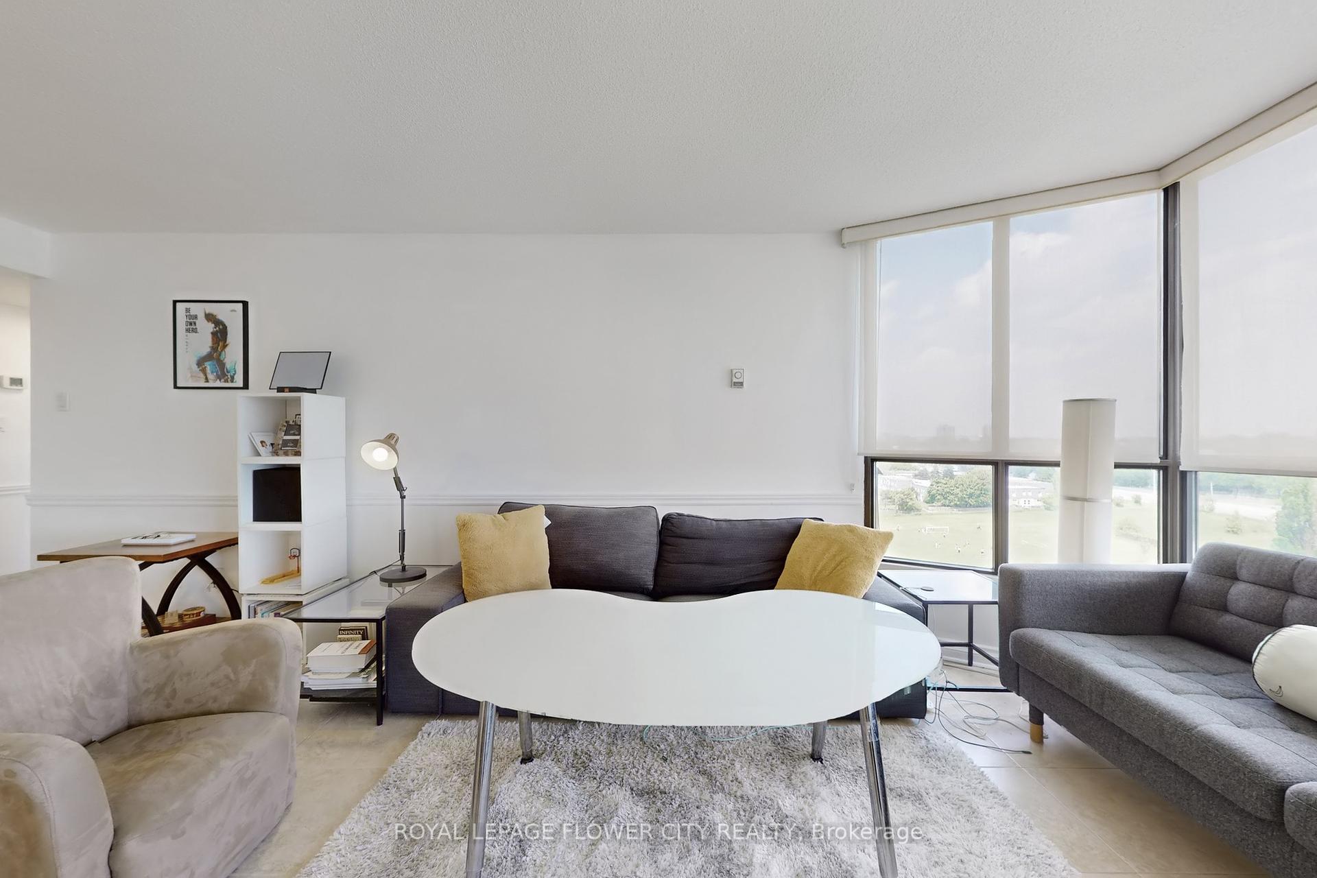 1 Bedroom Condo at 1333 Bloor, Mississauga For sale