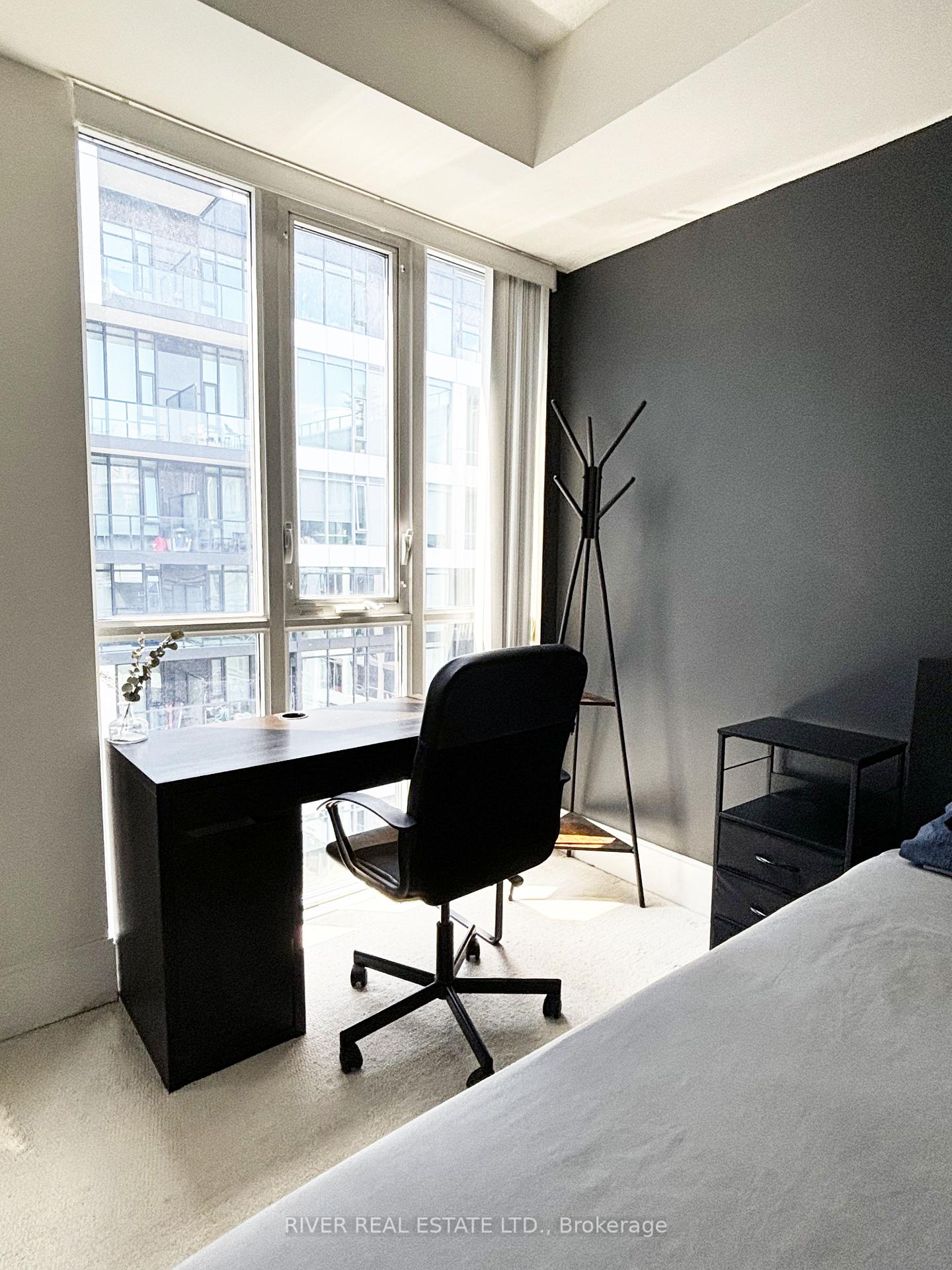 1 Bedroom Condo at 560 Front,  Toronto For sale