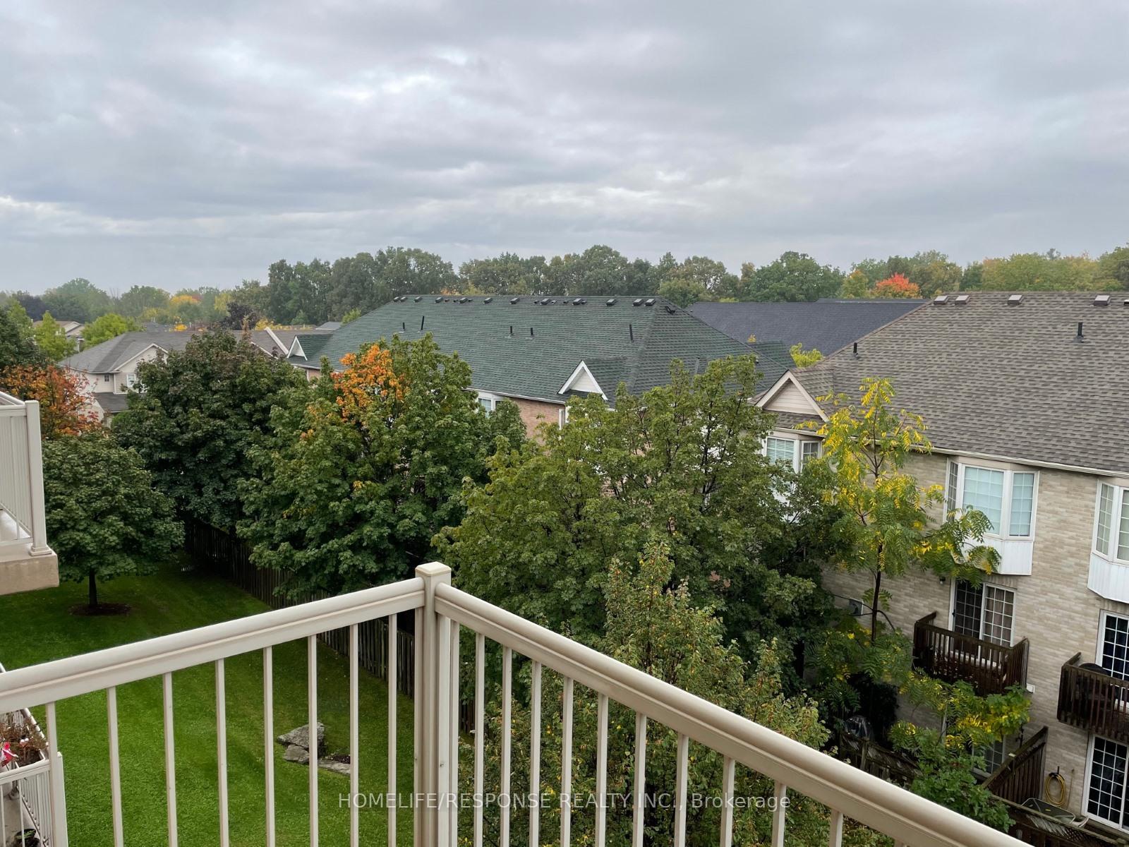 2 Bedrooms Condo at 1830 WALKER’S, Burlington For sale