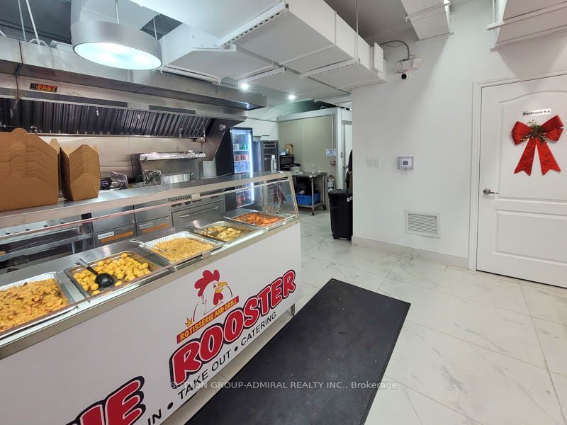 1395 Yonge Street