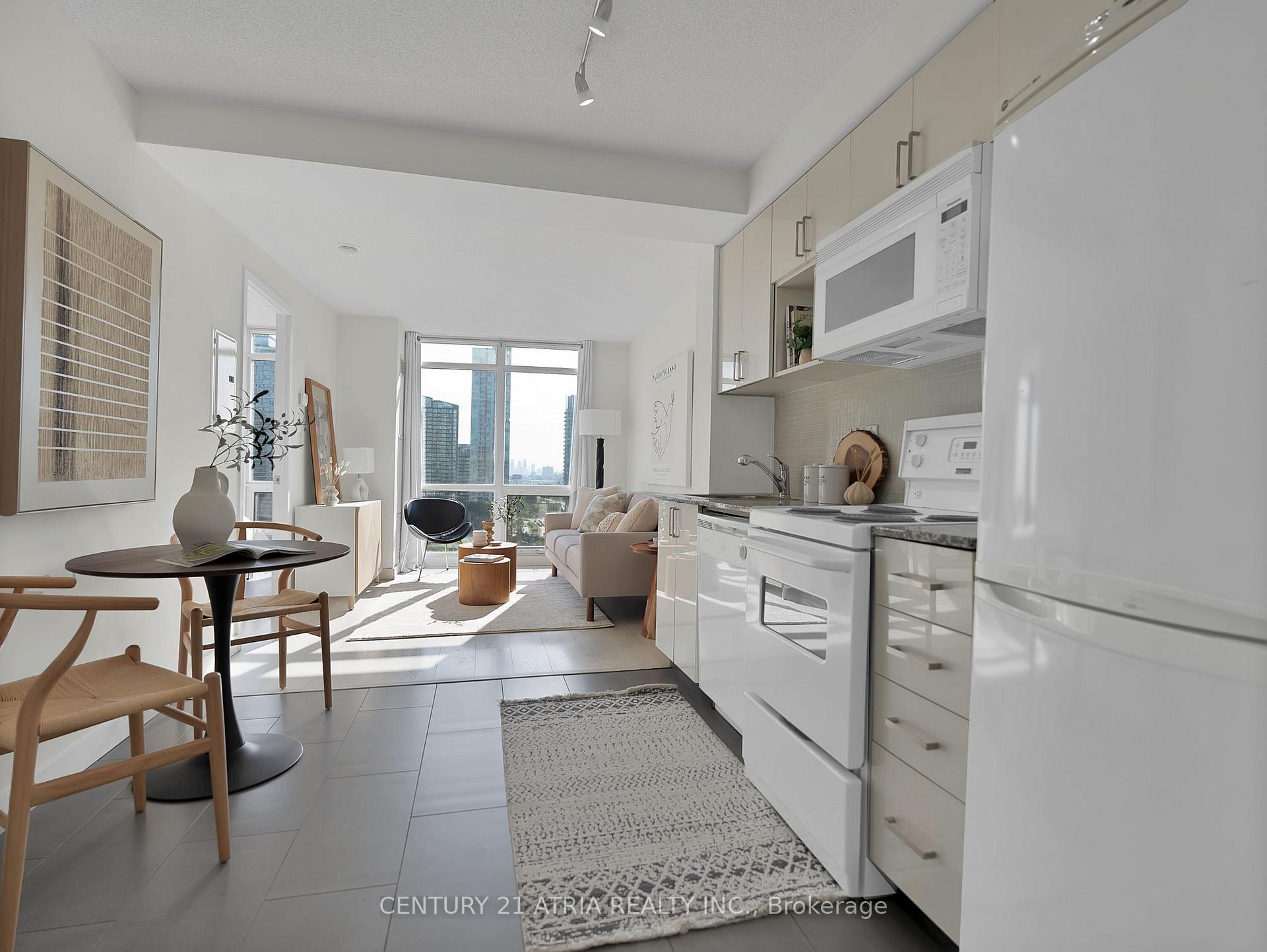 1 Bedroom Condo at 15 Fort York, Toronto For sale