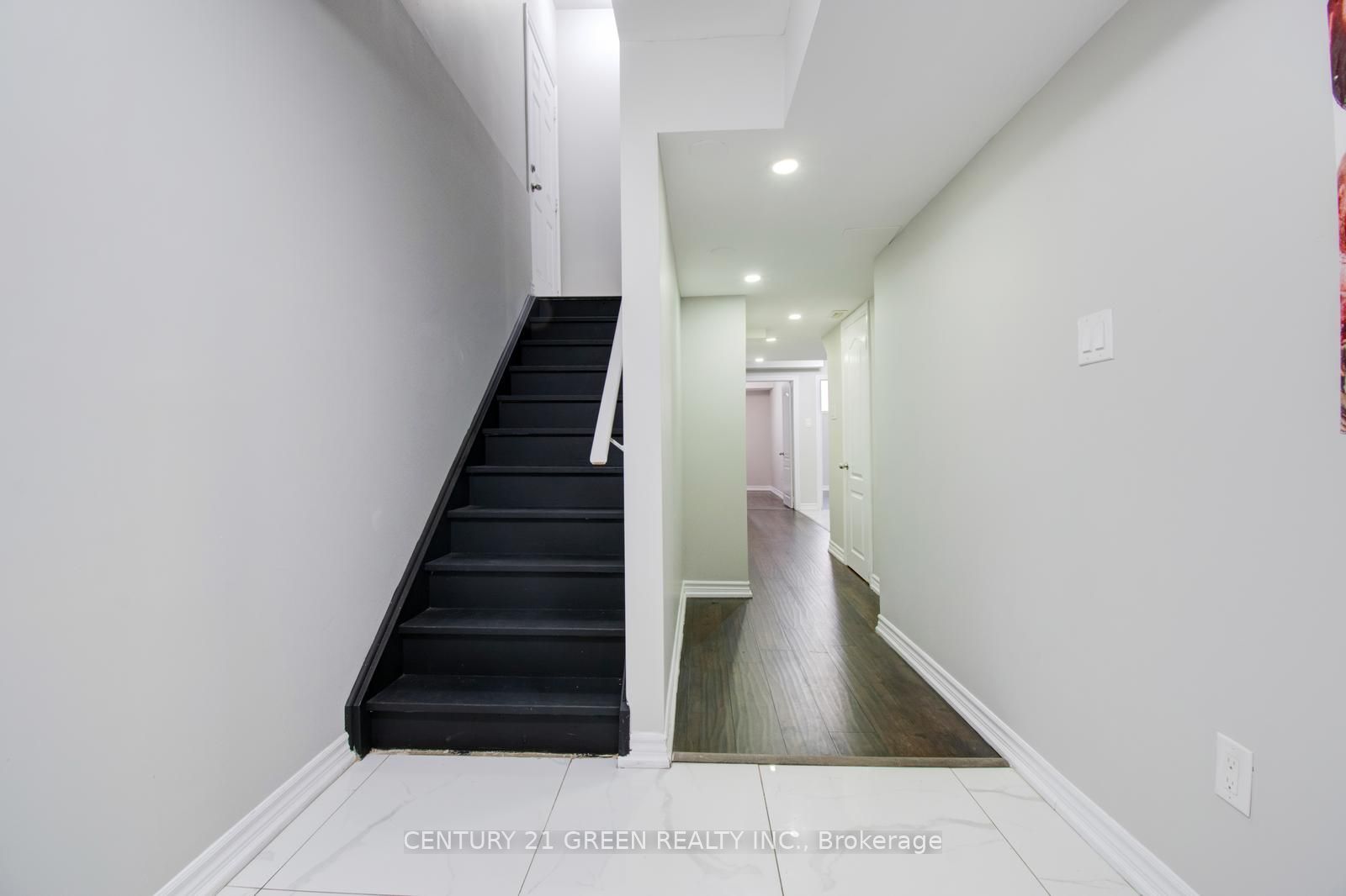 65 Yardley Crescent