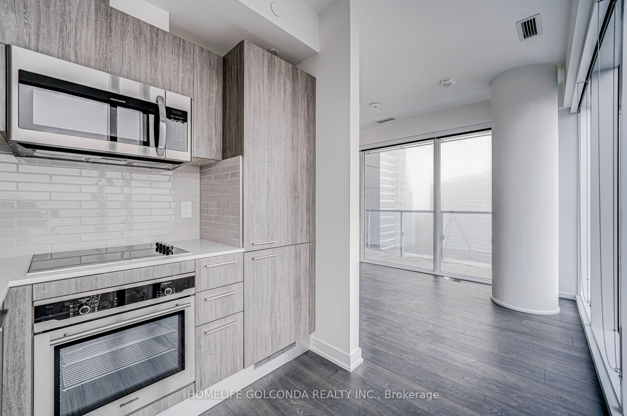 3 Gloucester Street, #3001