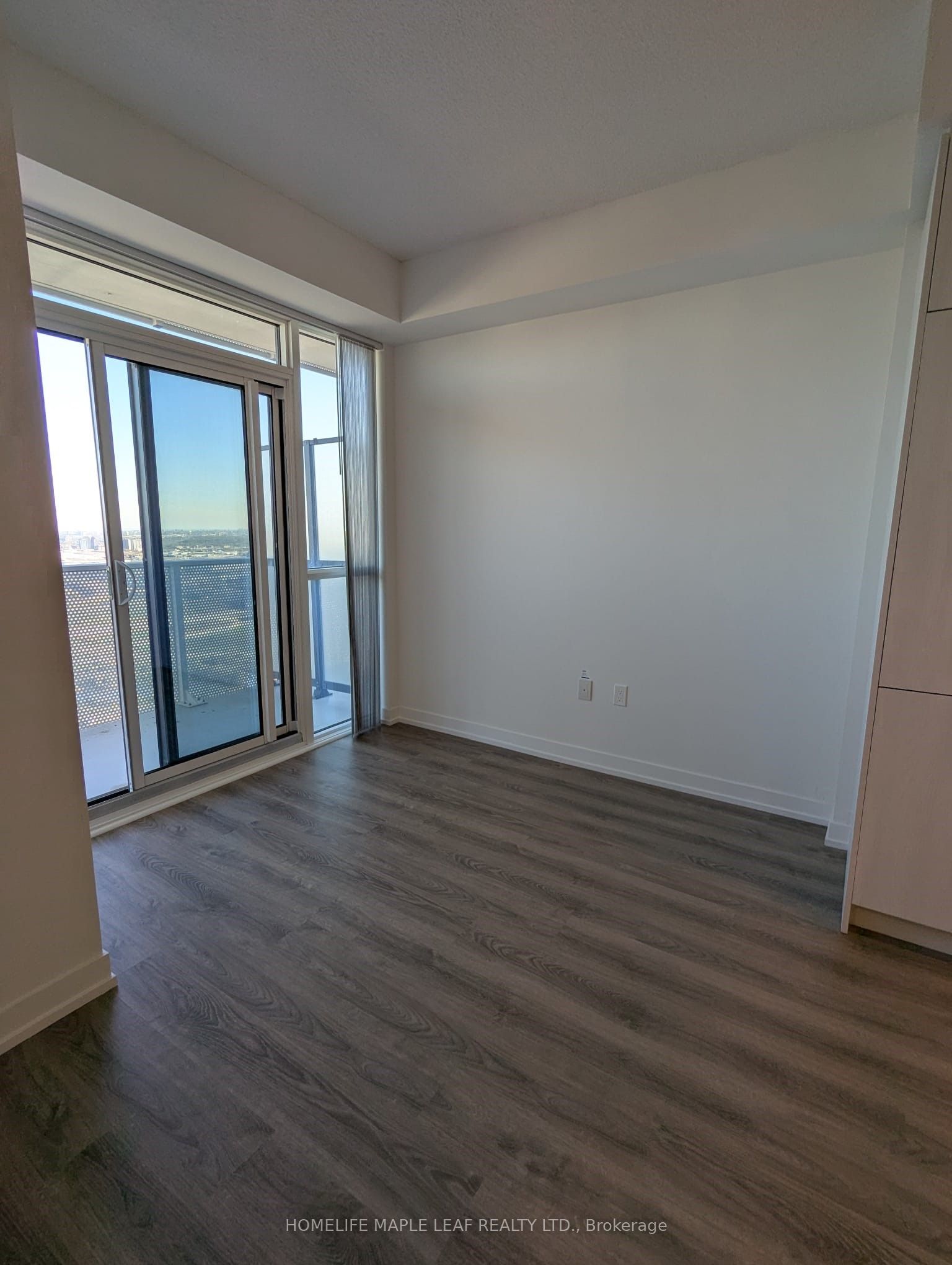 195 Commerce Street S, #4605