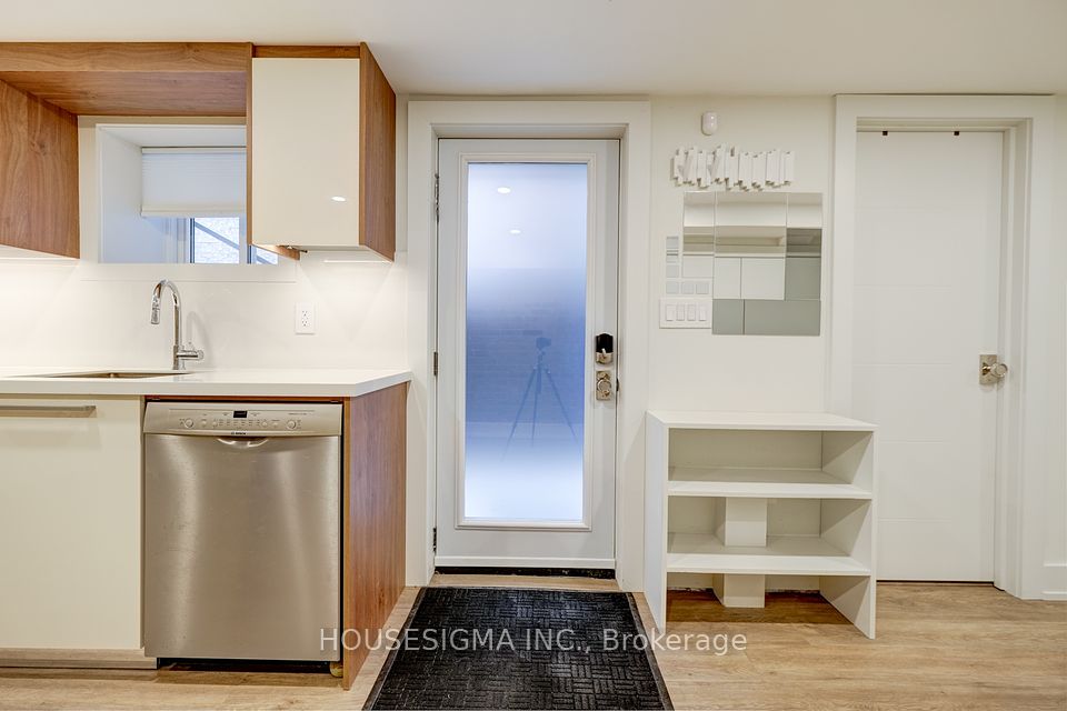 274 Roxton Road