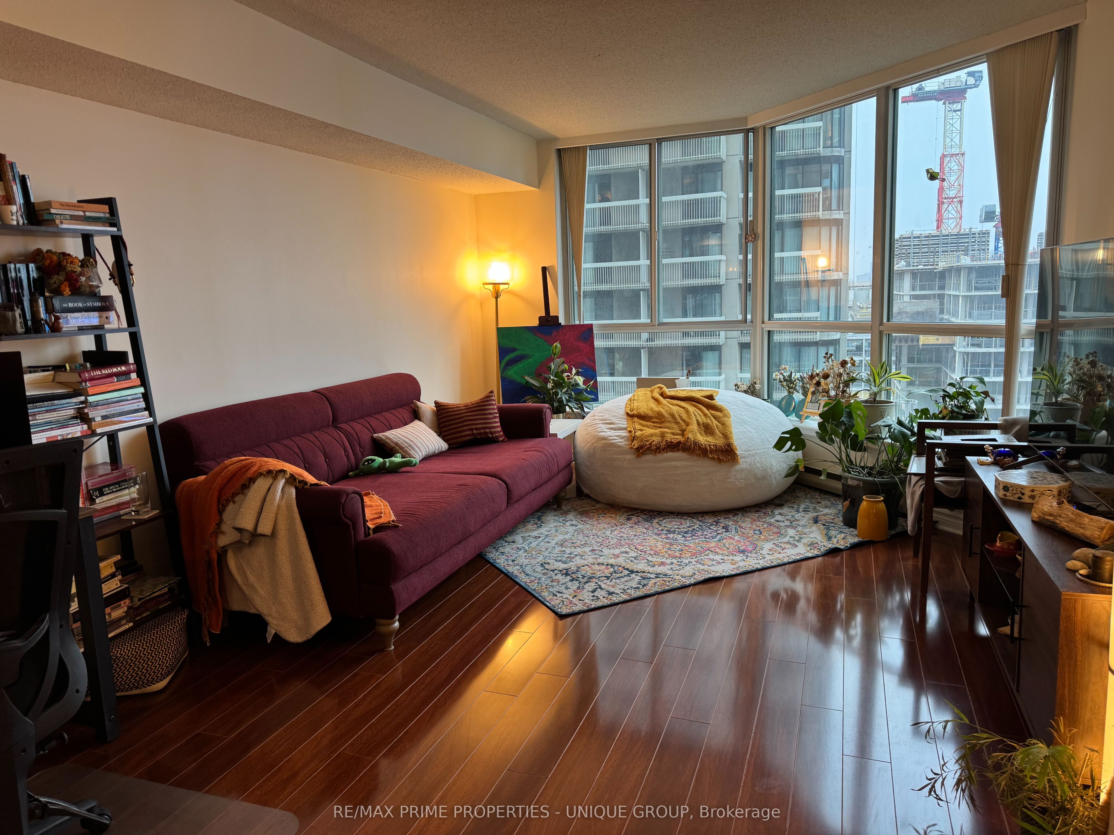 38 Elm Street, #1708