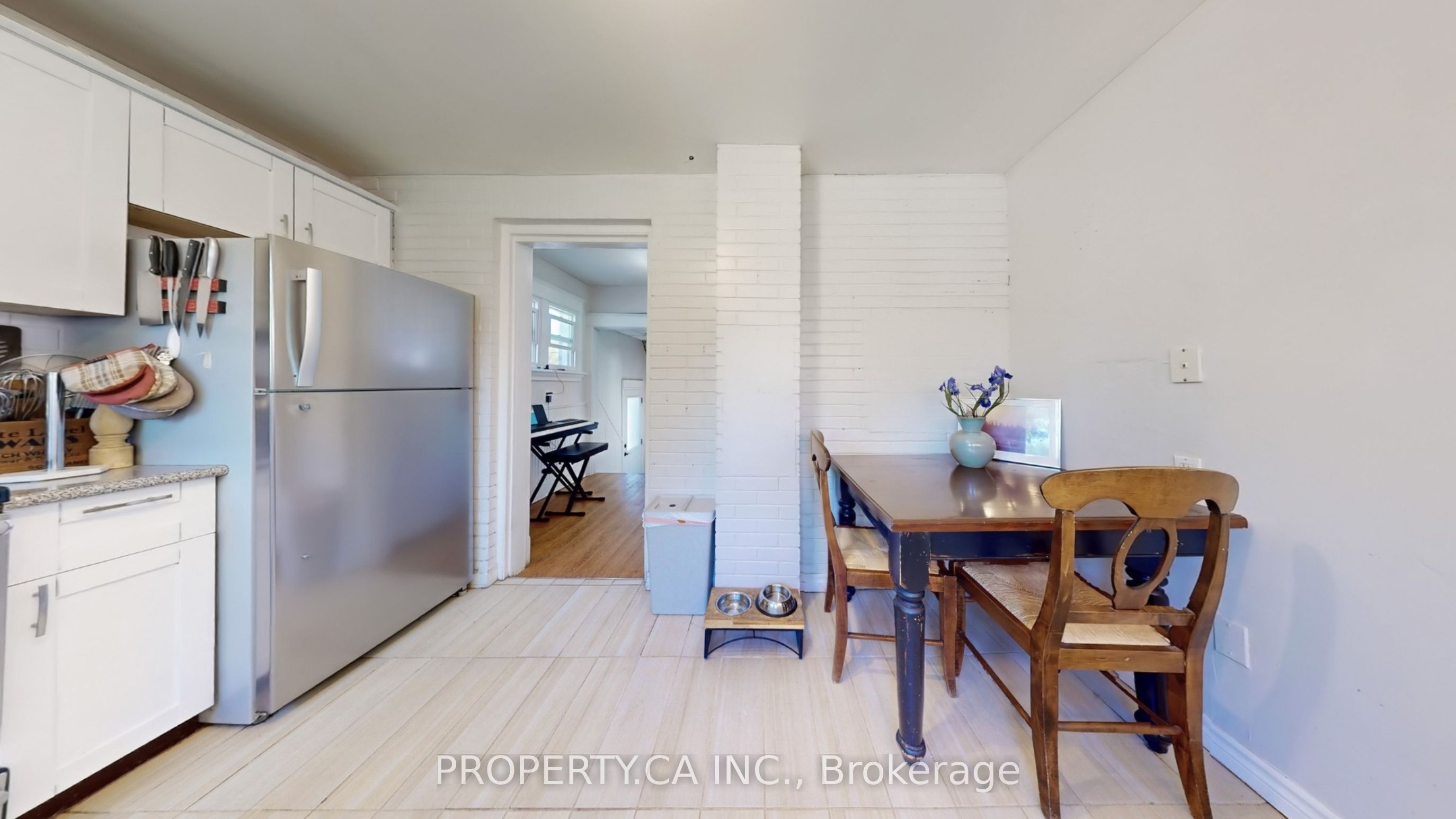 106 Park Road S