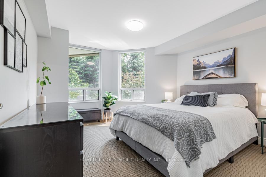 2 Bedrooms Condo at 78 Harrison Garden, Toronto For sale