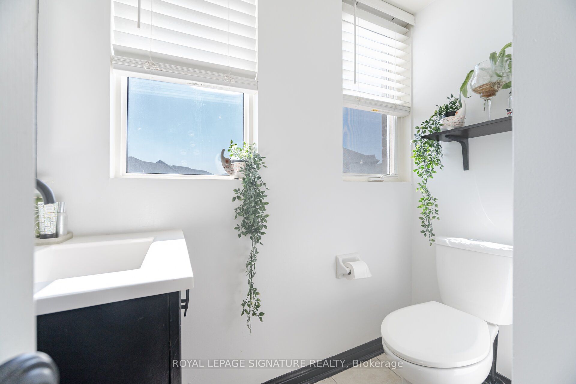 3031 Finch Avenue W, #2023