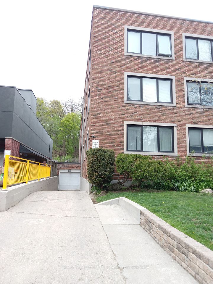 464 Summerhill Avenue 5