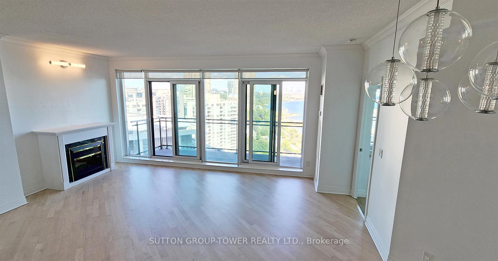 3 Bedrooms Condo at 2121 Lake Shore, Toronto For sale
