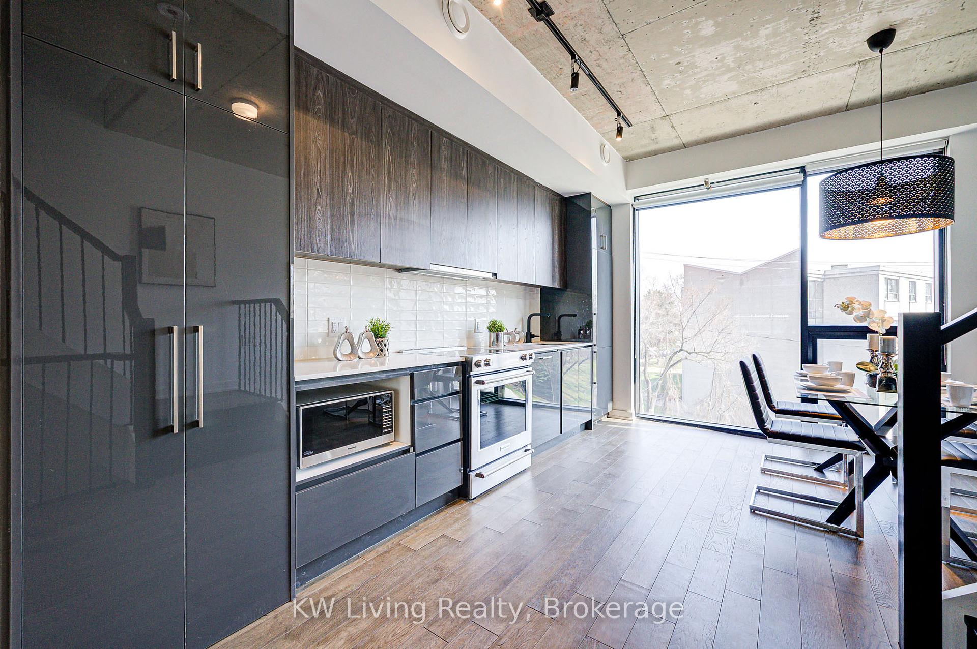 2 Bedrooms Condo at 12 Dervock, Toronto For sale