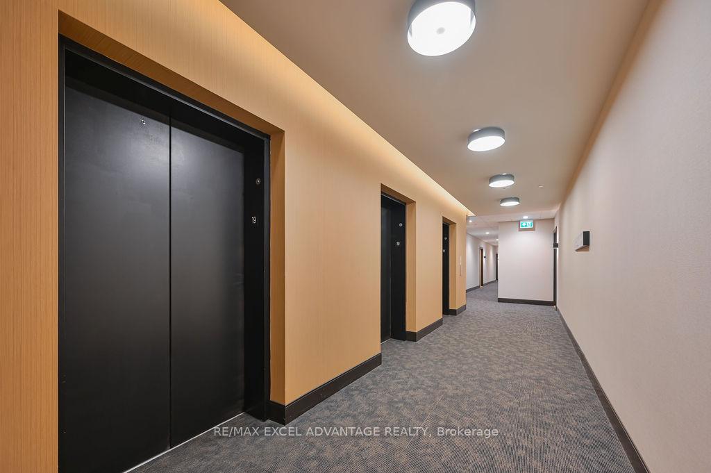2 Bedrooms Condo at 2520 Eglinton, Mississauga For sale