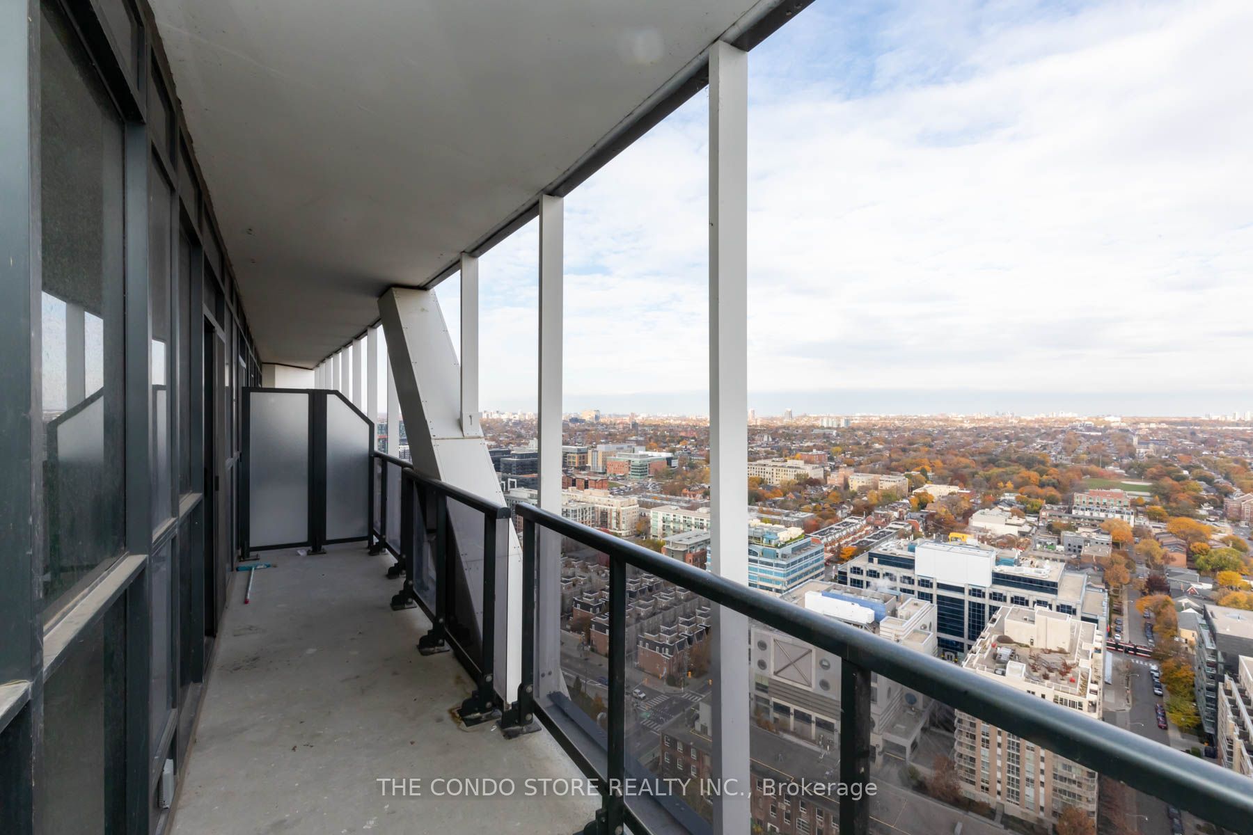 50 Ordnance Street, #2507