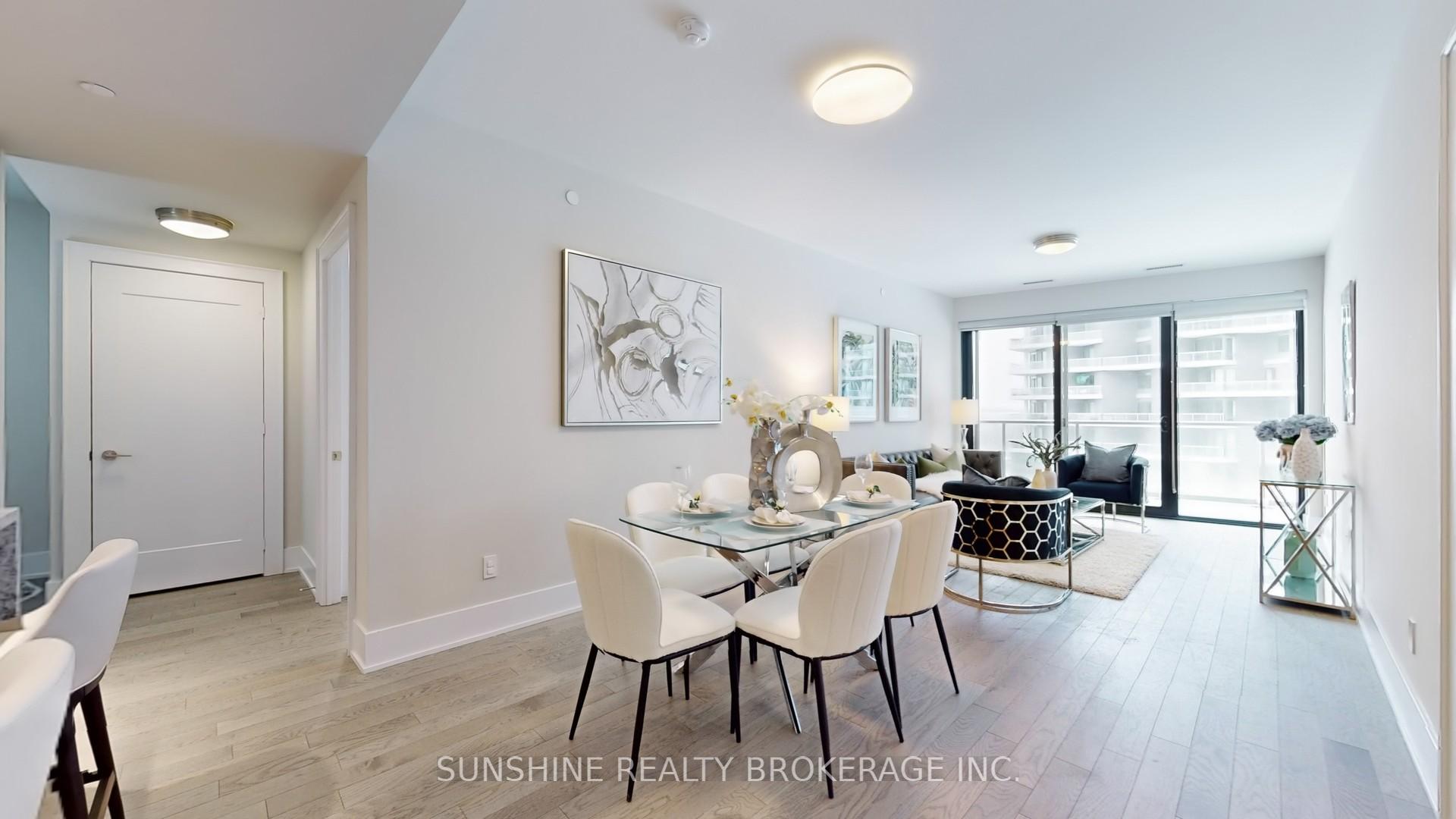 3 Bedrooms Condo at 118 Merchants’ Wharf, Toronto For sale