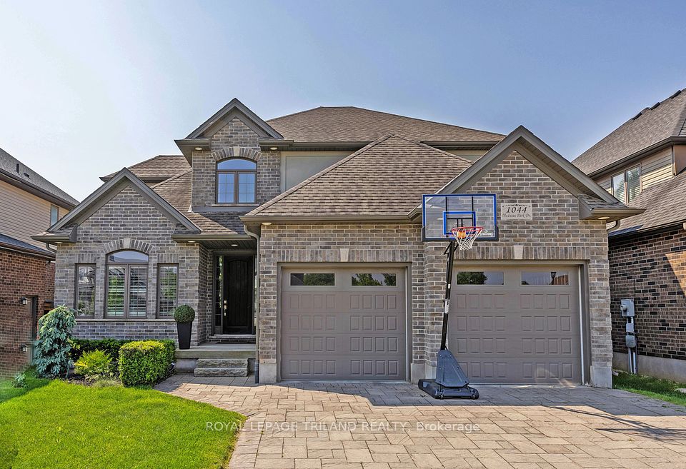 1044 Medway Park Drive